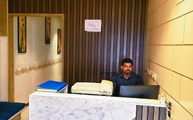 Hotel Sunrise Residency